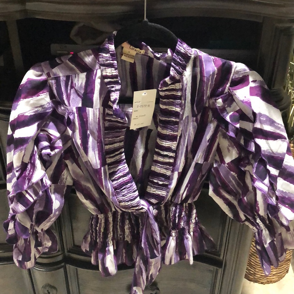 Beautiful ruffle blouse.